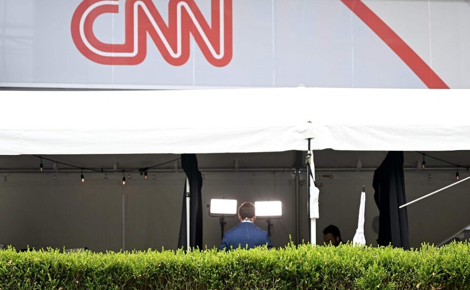 Critical article on the war in Iran