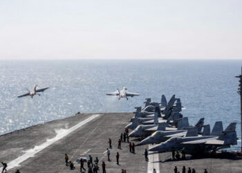 Decryption | The war and the midterm elections