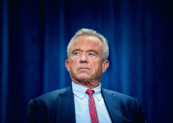 “Get vaccinated, please!” »