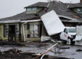 Tornado wreaks havoc in Illinois